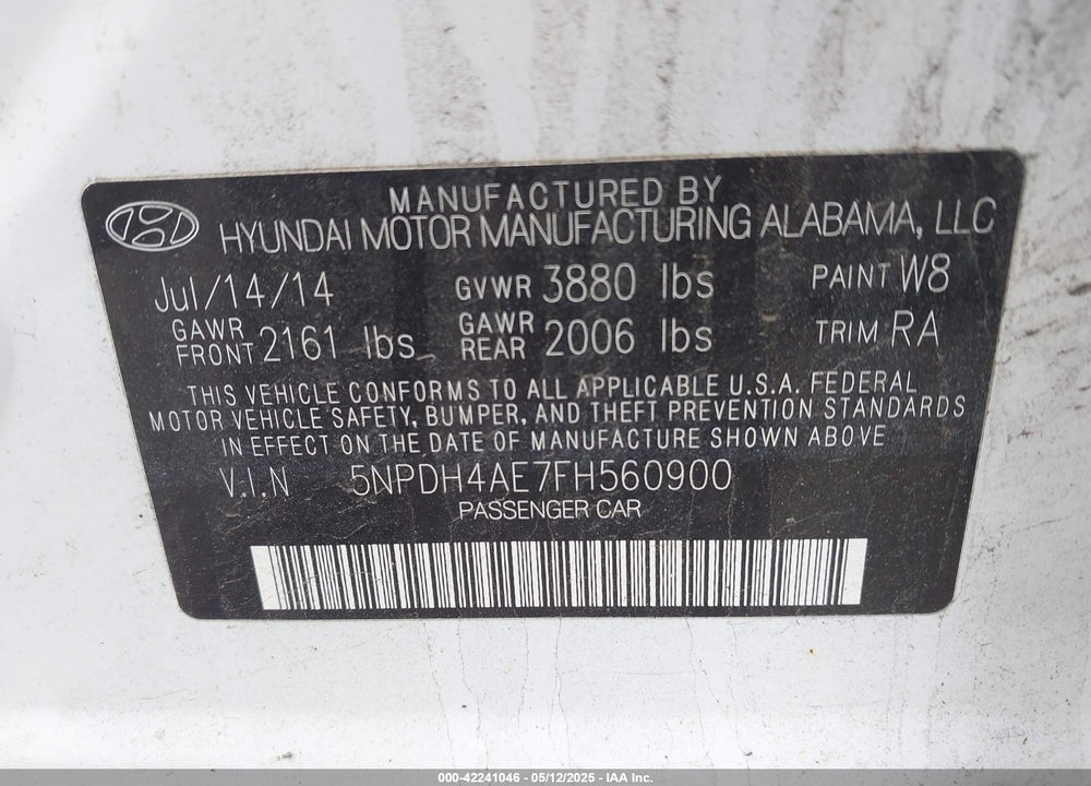 2015 HYUNDAI ELANTRA VIN: 5NPDH4AE7FH560900