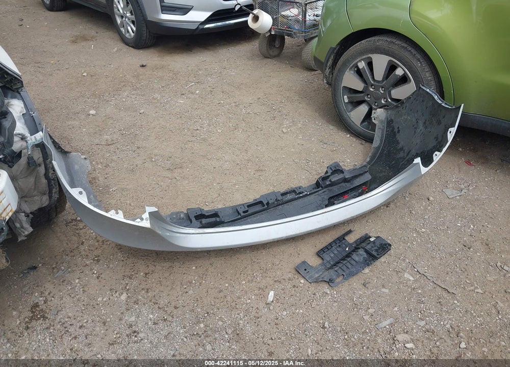 2011 HYUNDAI ELANTRA VIN: 5NPDH4AE3BH046925