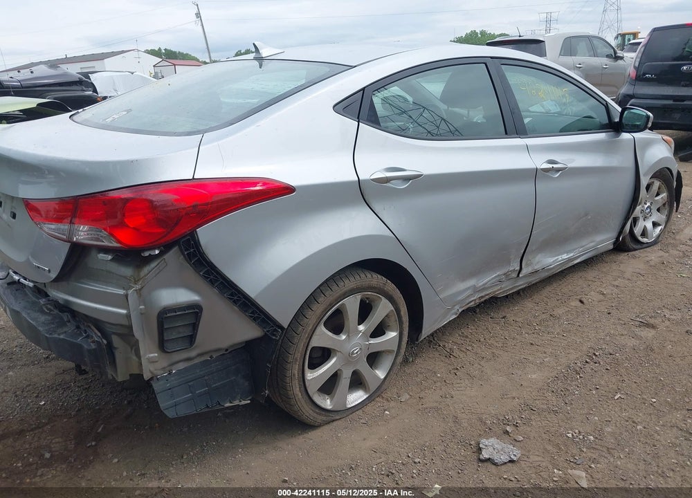 2011 HYUNDAI ELANTRA VIN: 5NPDH4AE3BH046925