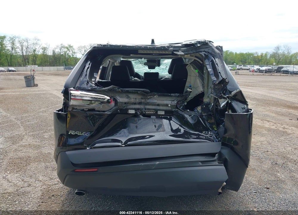 2021 TOYOTA RAV4 XLE PREMIUM VIN: 2T3A1RFV7MC145340
