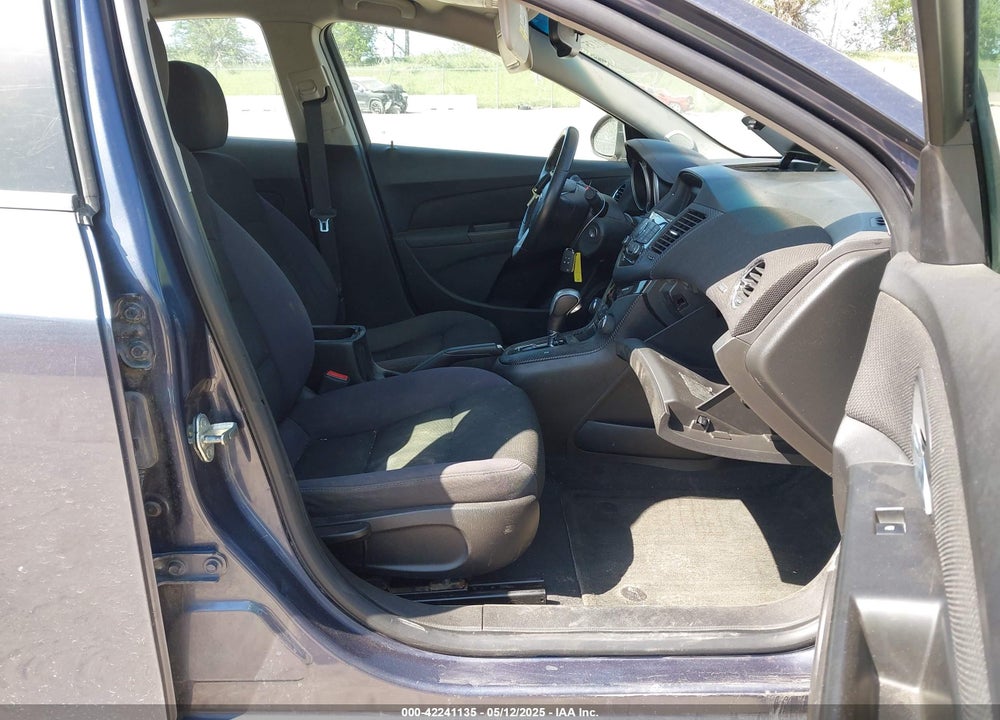 2013 CHEVROLET CRUZE 1LT AUTO VIN: 1G1PC5SB7D7295573