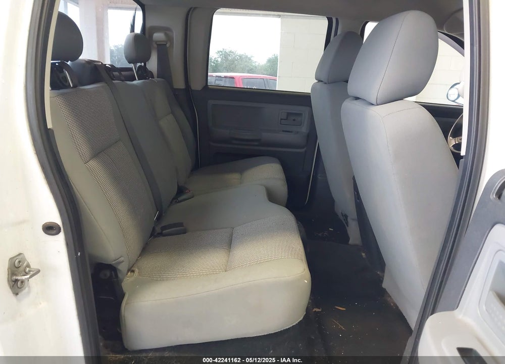 2011 RAM DAKOTA BIGHORN/LONESTAR VIN: 1D7RE3GK6BS564198