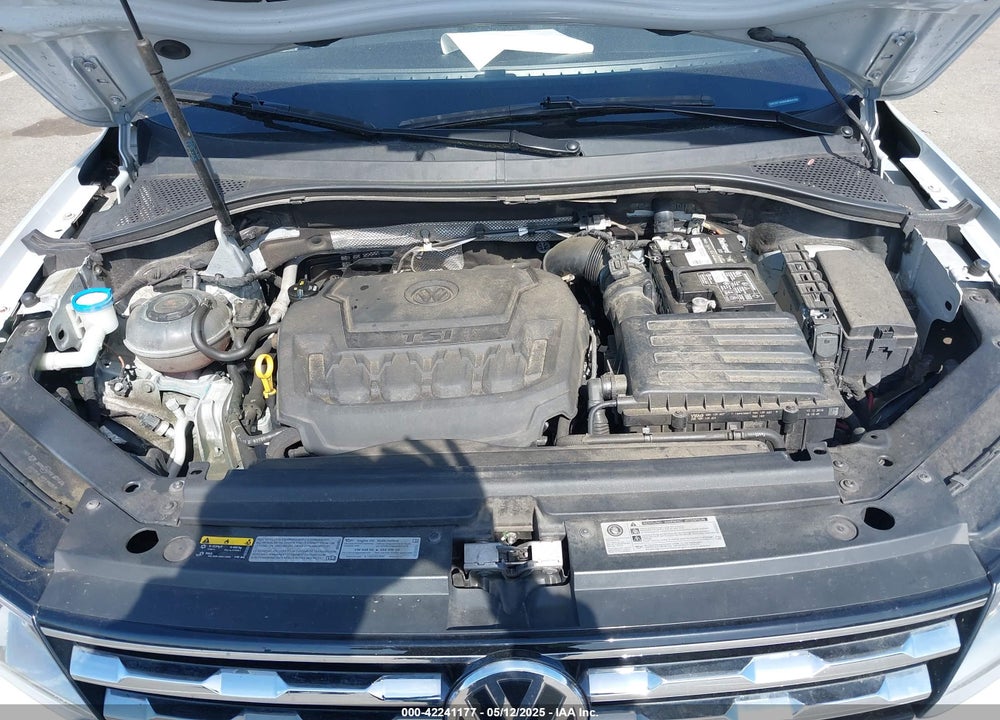 2019 VOLKSWAGEN TIGUAN 2.0T SE/2.0T SEL/2.0T SEL R-LINE/2.0T SEL R-LINE BLACK VIN: 3VV2B7AX8KM064490
