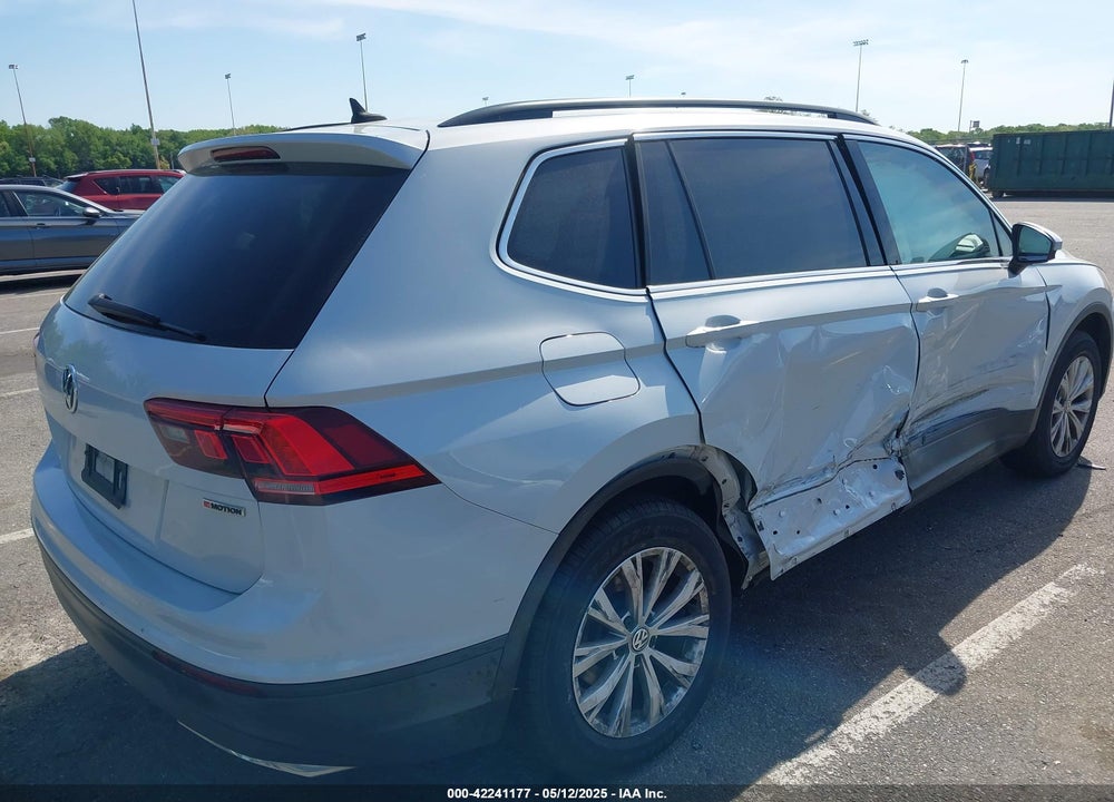 2019 VOLKSWAGEN TIGUAN 2.0T SE/2.0T SEL/2.0T SEL R-LINE/2.0T SEL R-LINE BLACK VIN: 3VV2B7AX8KM064490