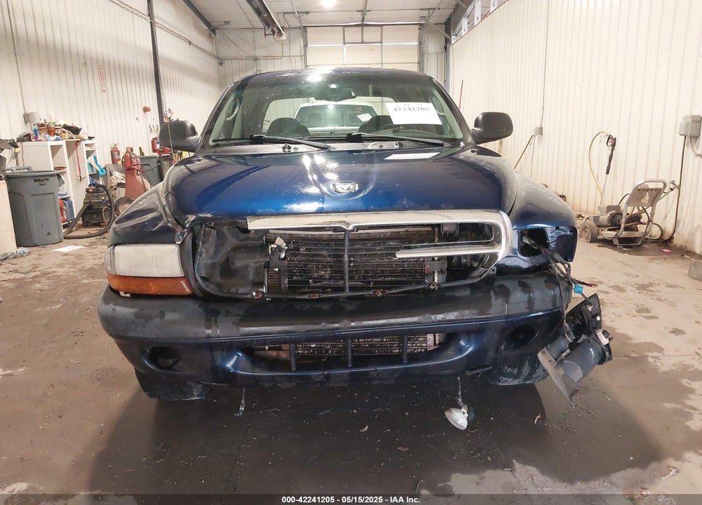 2004 DODGE DAKOTA SPORT/SXT VIN: 1D7HL38N44S634018