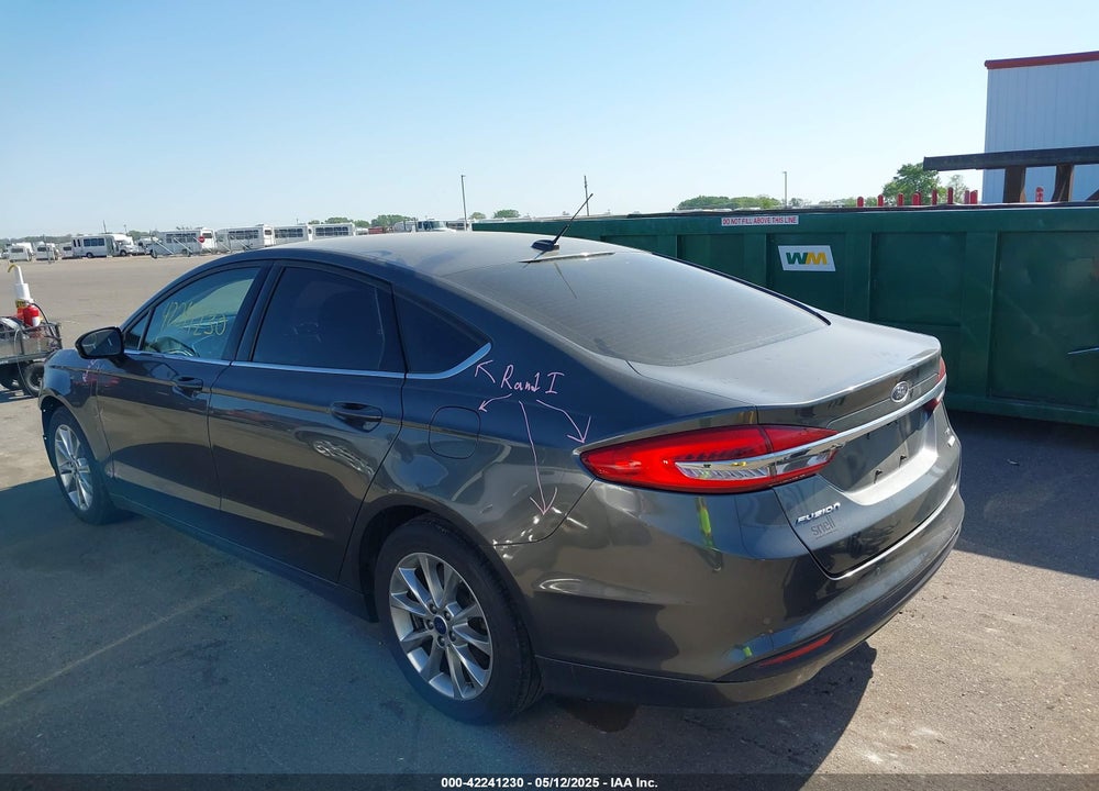 2017 FORD FUSION SE VIN: 3FA6P0HDXHR299320
