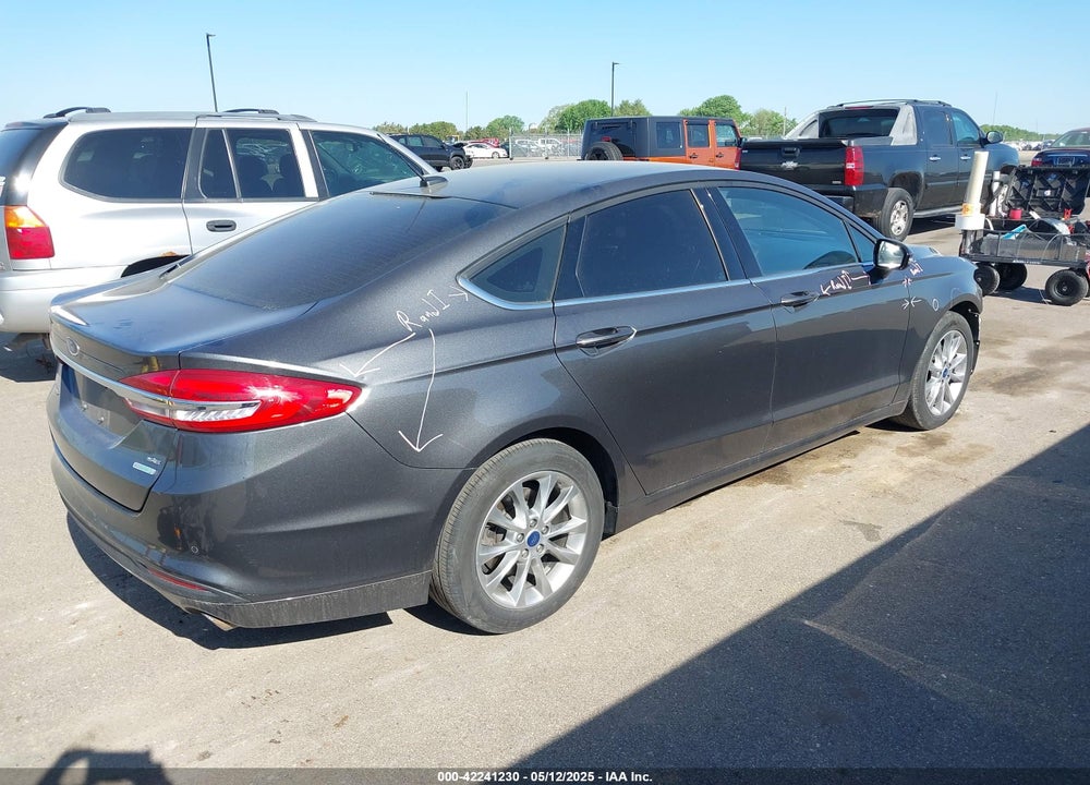 2017 FORD FUSION SE VIN: 3FA6P0HDXHR299320