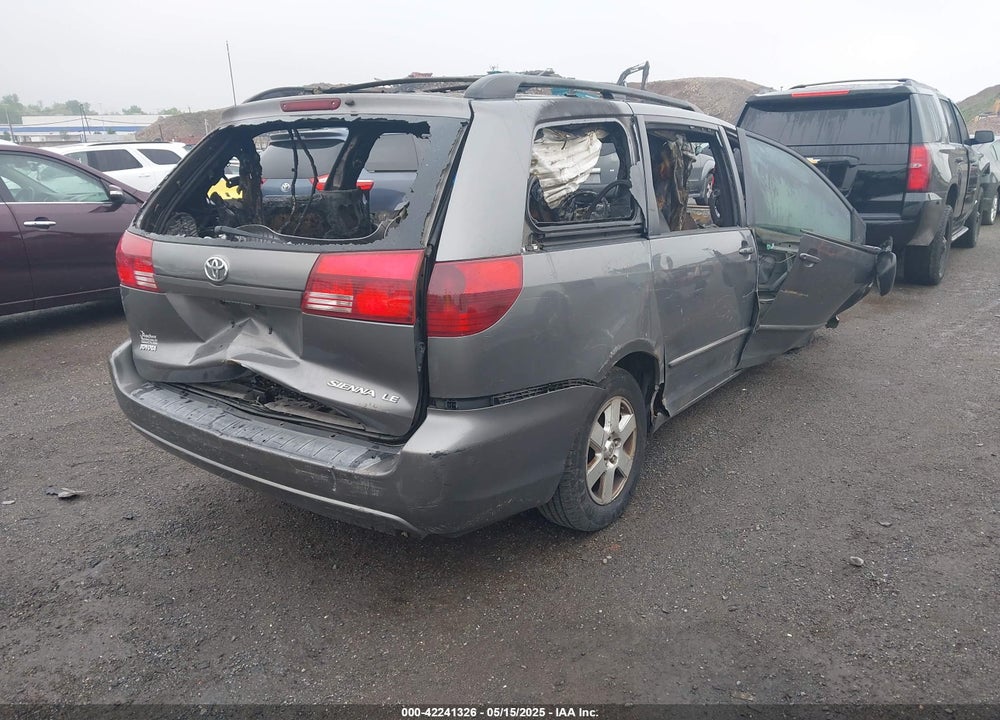 2005 TOYOTA SIENNA VIN: 5TDZA23CX5S357373