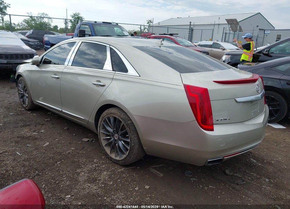 2014 CADILLAC XTS VIN: 2G61T5S31E9209179