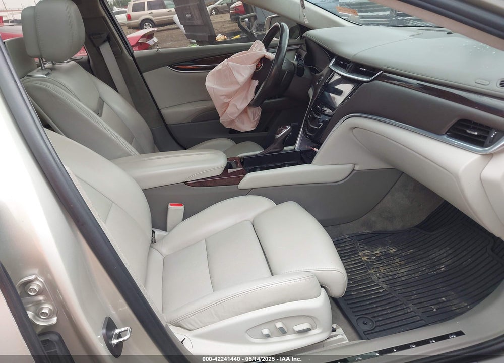 2014 CADILLAC XTS VIN: 2G61T5S31E9209179