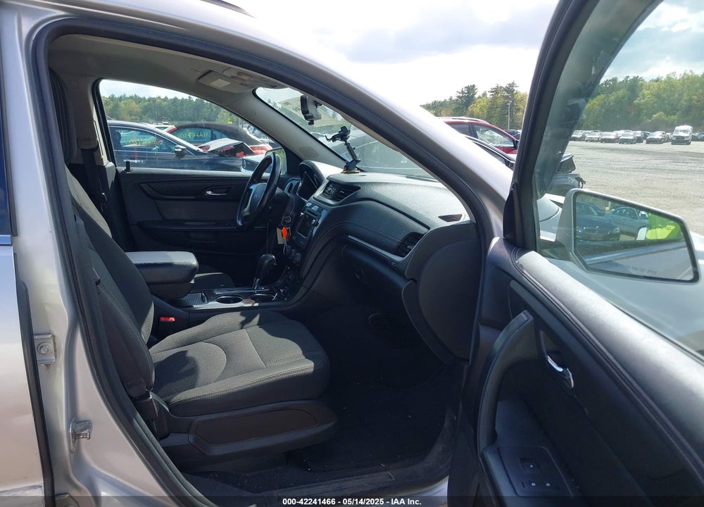 2017 CHEVROLET TRAVERSE 1LT VIN: 1GNKVGKD9HJ164573