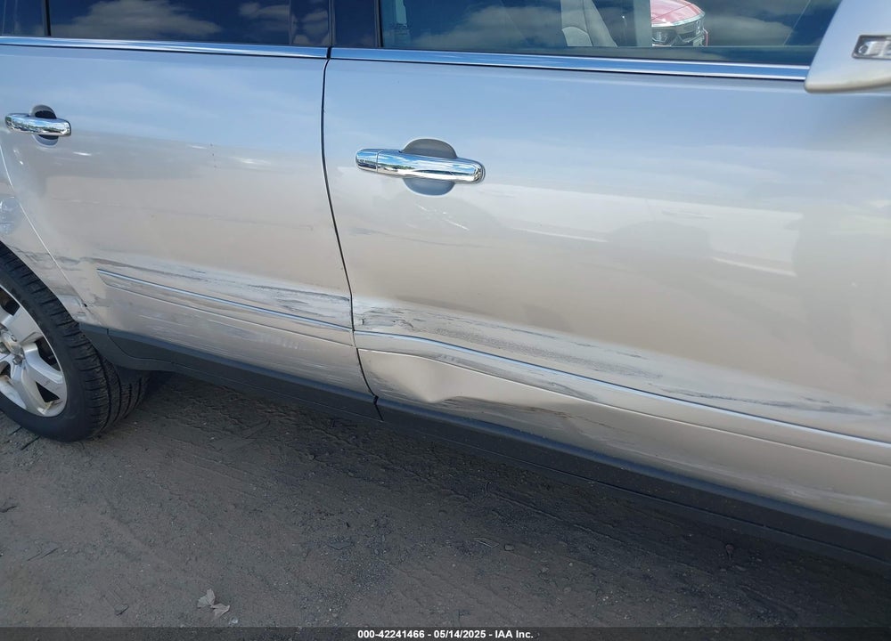 2017 CHEVROLET TRAVERSE 1LT VIN: 1GNKVGKD9HJ164573