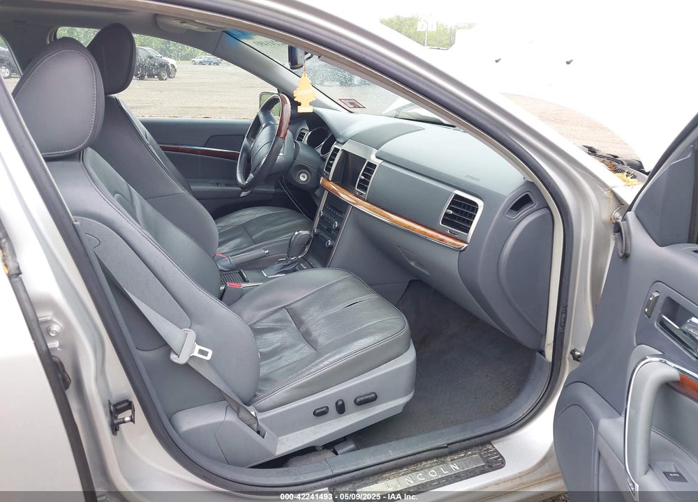 2010 LINCOLN MKZ VIN: 3LNHL2JC6AR647028