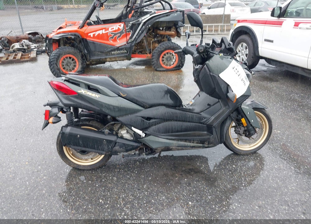 2020 YAMAHA CZD300 A VIN: MH3SH10Y6LK002990