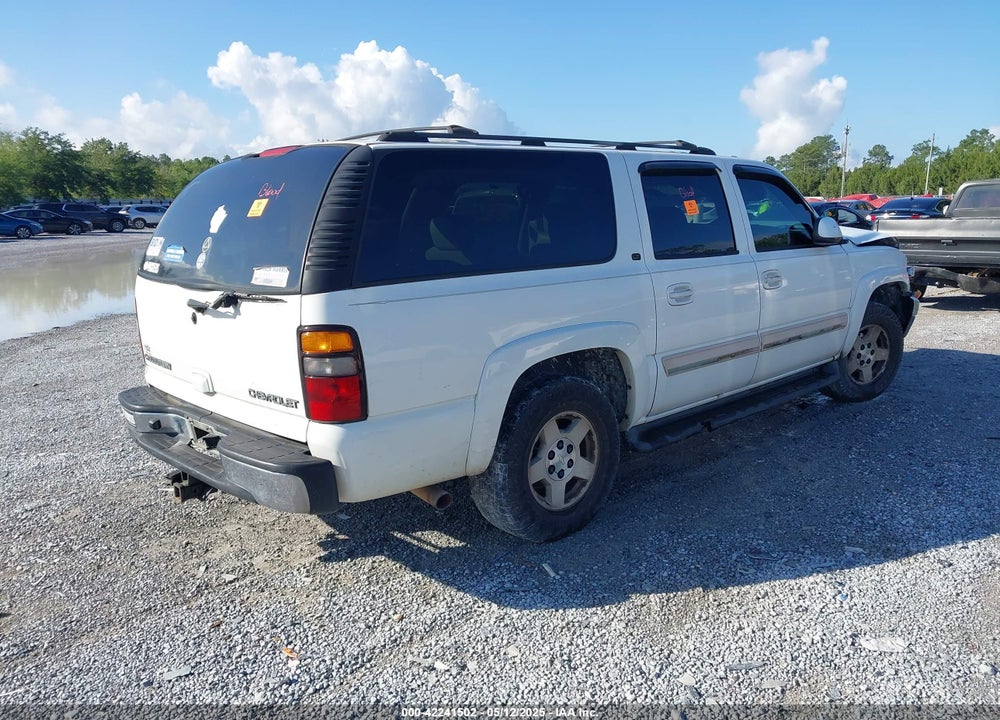2005 CHEVROLET SUBURBAN 1500 LT VIN: 3GNEC16Z05G125924