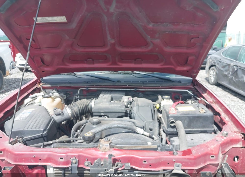 2005 CHEVROLET COLORADO LS VIN: 1GCDT196258122275
