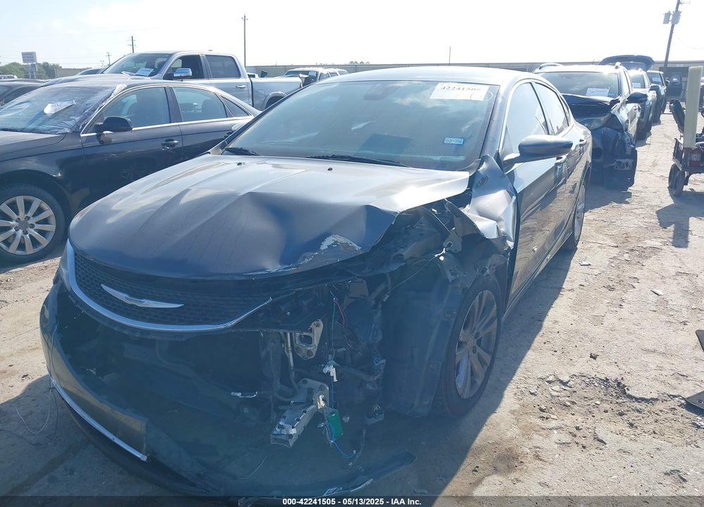 2015 CHRYSLER 200 VIN: 1C3CCCAB0FN541989