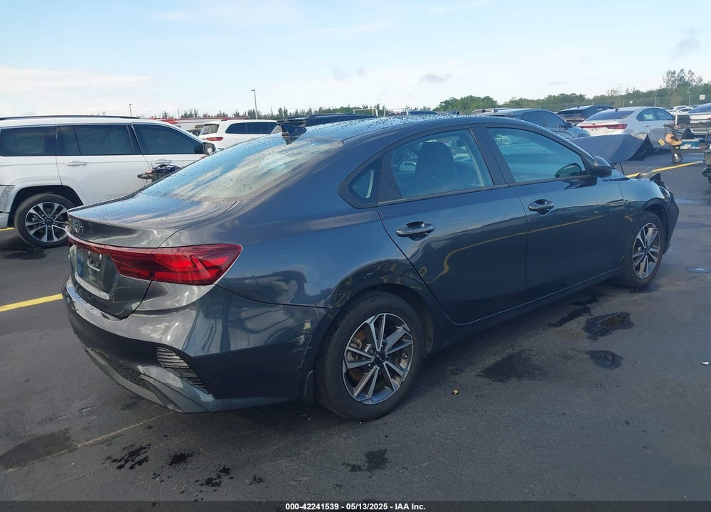 2022 KIA FORTE LXS VIN: 3KPF24AD8NE466657