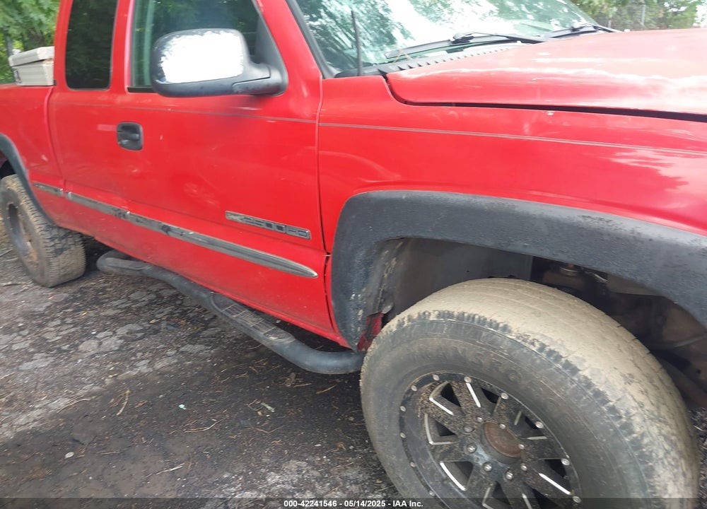 2001 GMC SIERRA 2500HD VIN: 1GTHC29U21E166049
