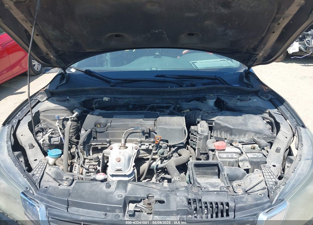 2015 HONDA ACCORD LX VIN: 1HGCR2F31FA195160