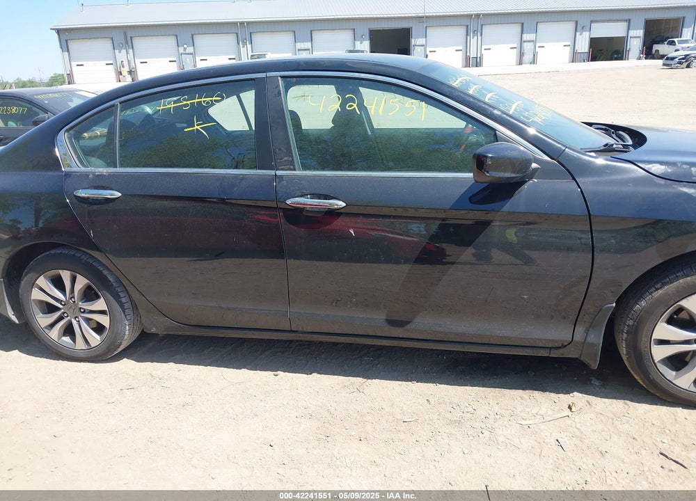 2015 HONDA ACCORD LX VIN: 1HGCR2F31FA195160