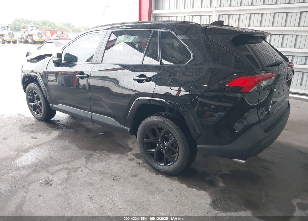 2022 TOYOTA RAV4 XLE VIN: 2T3W1RFV7NC183125