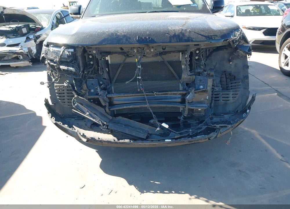 2024 JEEP GRAND CHEROKEE L VIN: 1C4RJKBG4R8540492