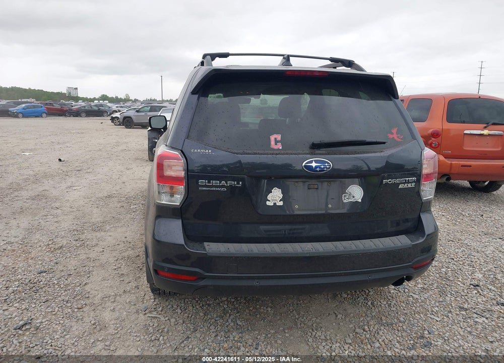 2017 SUBARU FORESTER VIN: JF2SJARC1HH519727