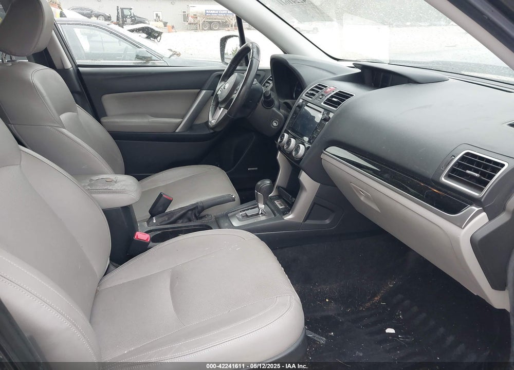 2017 SUBARU FORESTER VIN: JF2SJARC1HH519727