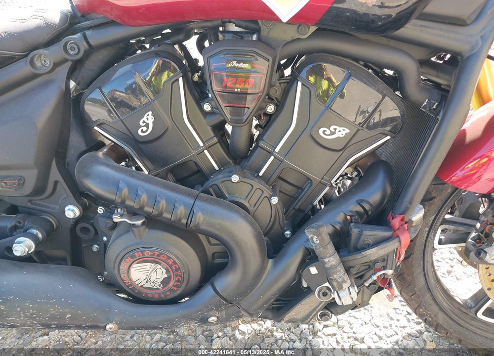 2025 INDIAN MOTORCYCLE CO. 101 SCOUT VIN: 56KSSE772S3206032