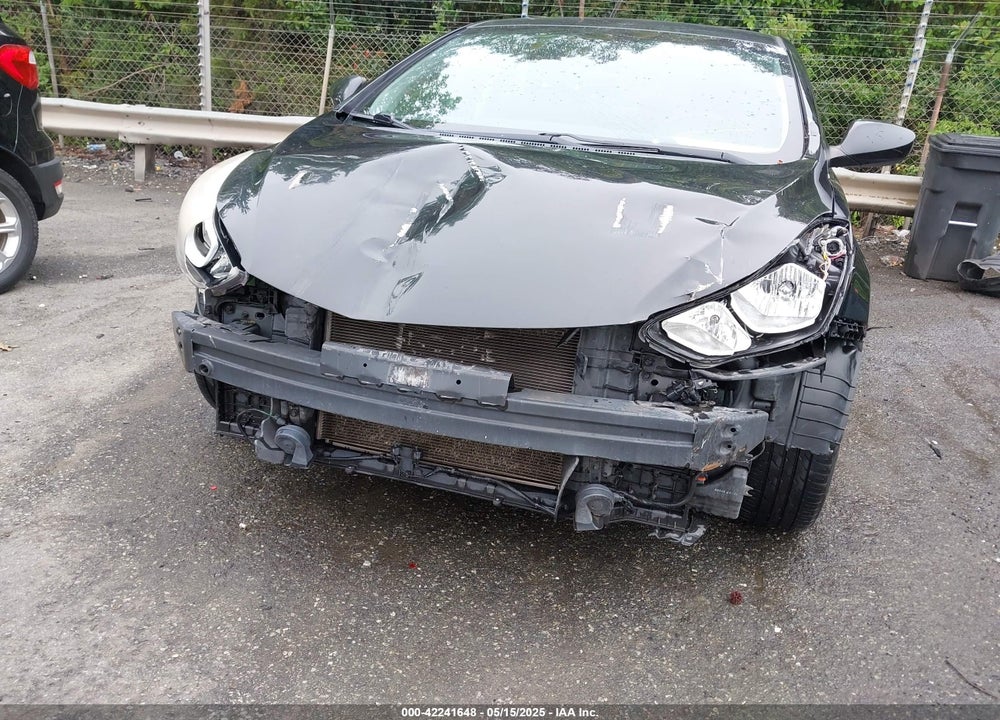 2014 HYUNDAI ELANTRA VIN: KMHDH4AE4EU062220