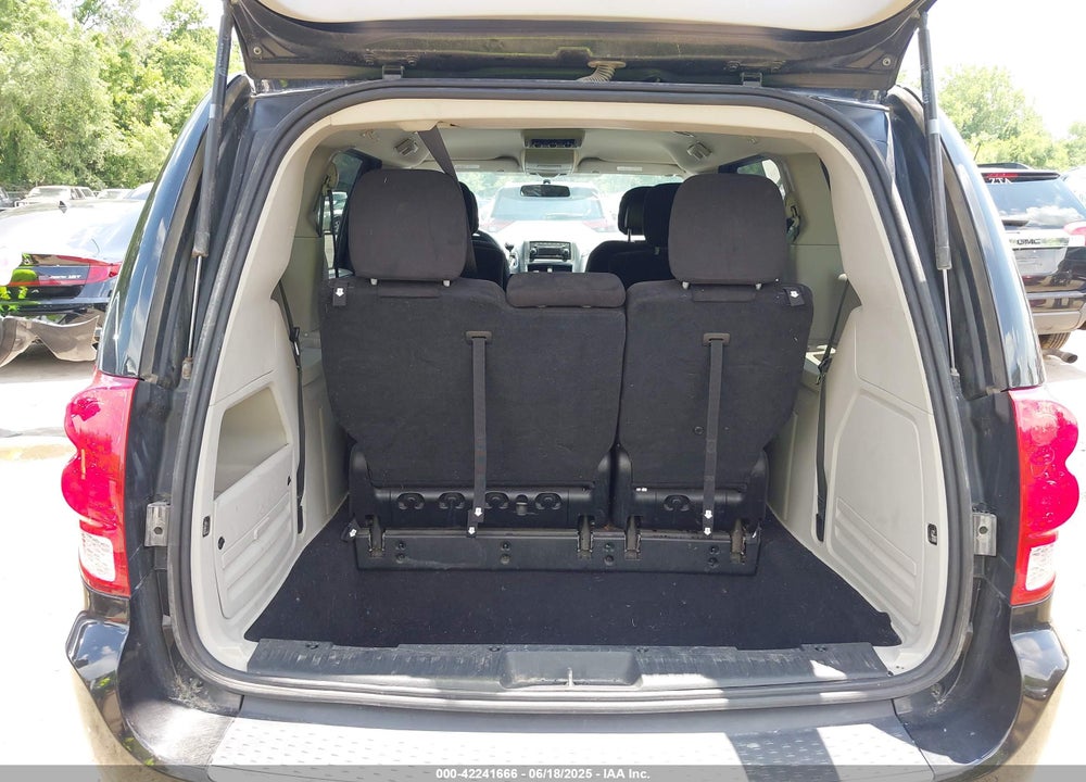 2013 DODGE GRAND CARAVAN SXT VIN: 2C4RDGCG8DR502697