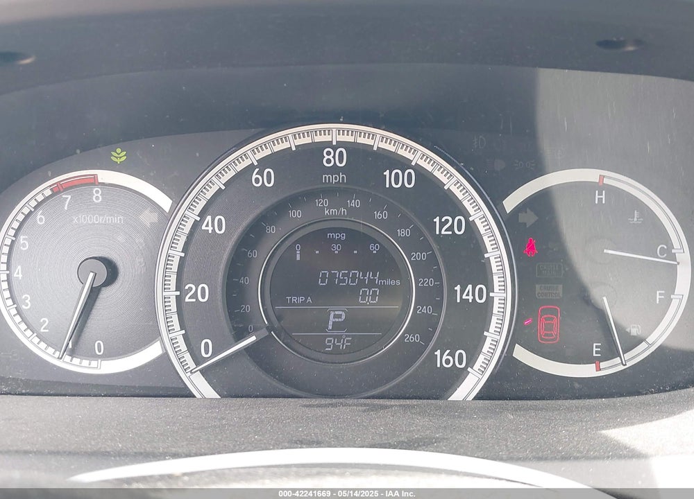 2017 HONDA ACCORD VIN: 1HGCR2F84HA166122