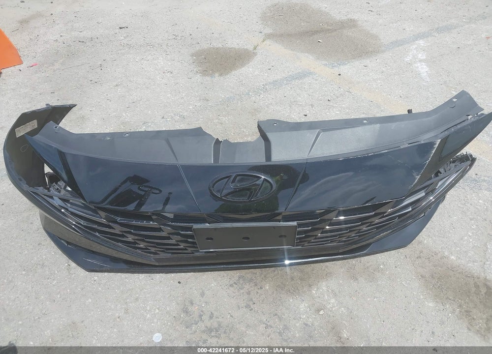 2022 HYUNDAI ELANTRA VIN: KMHLP4AG3NU356823