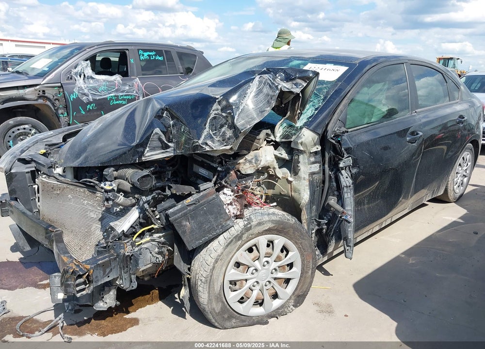 2021 KIA FORTE FE VIN: 3KPF24AD3ME405280