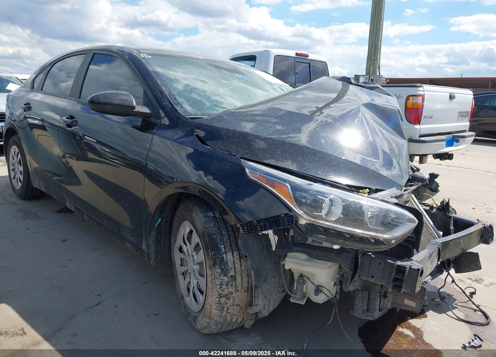2021 KIA FORTE FE VIN: 3KPF24AD3ME405280