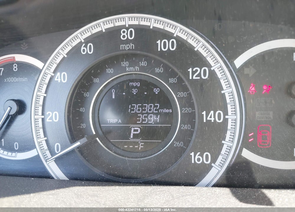 2016 HONDA ACCORD VIN: 1HGCR2F38GA025704