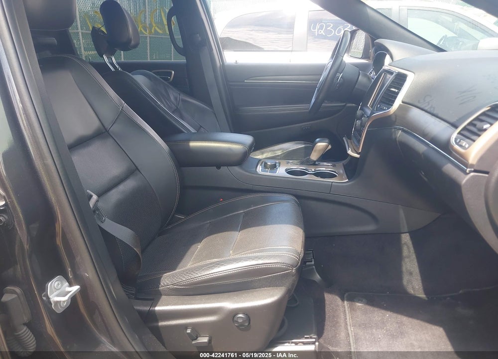 2017 JEEP GRAND CHEROKEE VIN: 1C4RJFBGXHC654659