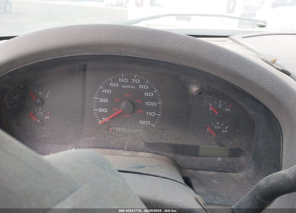 2005 FORD F-150 STX/XL/XLT VIN: 1FTRF12W35NA34084