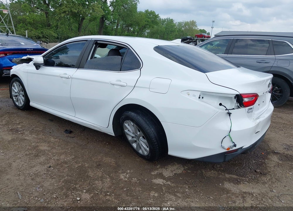 2019 TOYOTA CAMRY VIN: 4T1B11HK4KU765320