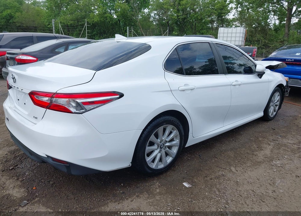 2019 TOYOTA CAMRY VIN: 4T1B11HK4KU765320