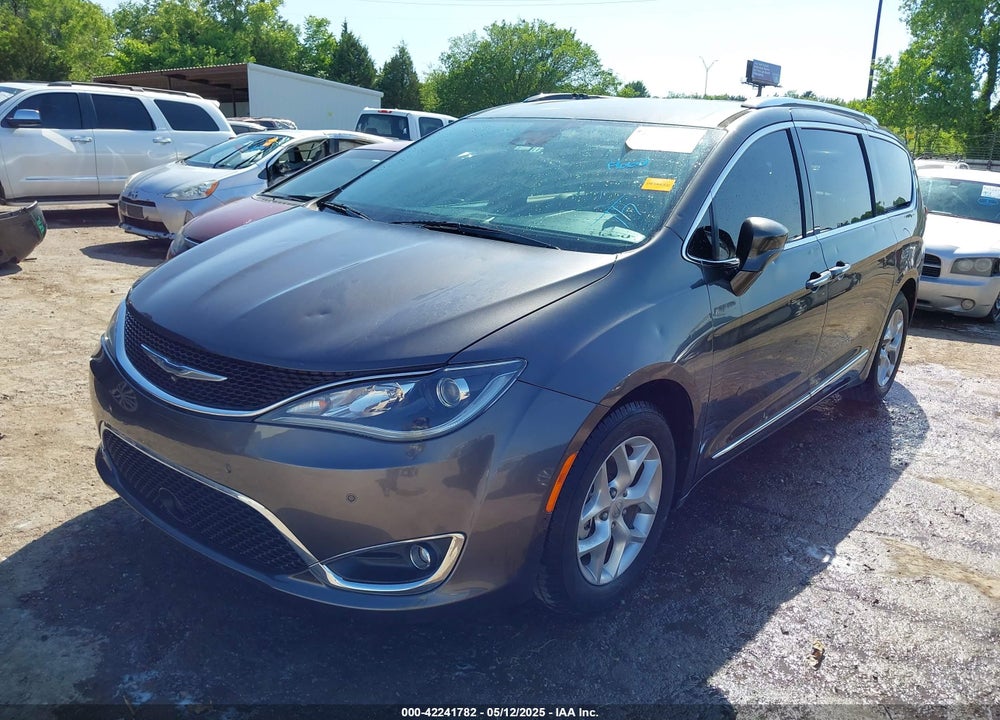 2017 CHRYSLER PACIFICA TOURING L PLUS VIN: 2C4RC1EG5HR752627
