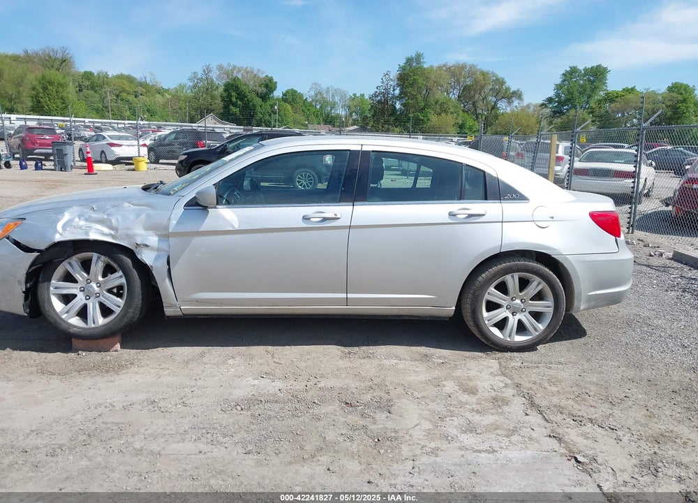 2012 CHRYSLER 200 TOURING VIN: 1C3CCBBB9CN176992