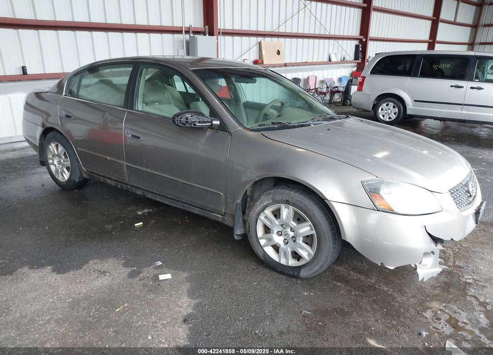 2005 NISSAN ALTIMA 2.5 S VIN: 1N4AL11D45N930647