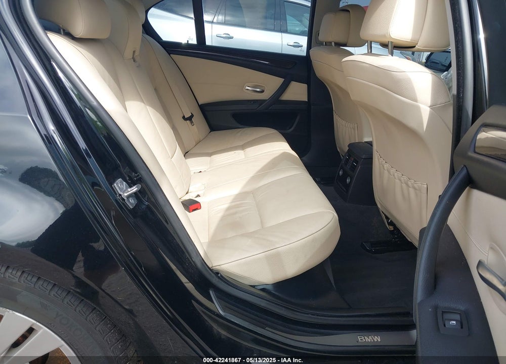 2010 BMW 528I VIN: WBANU5C5XAC126846