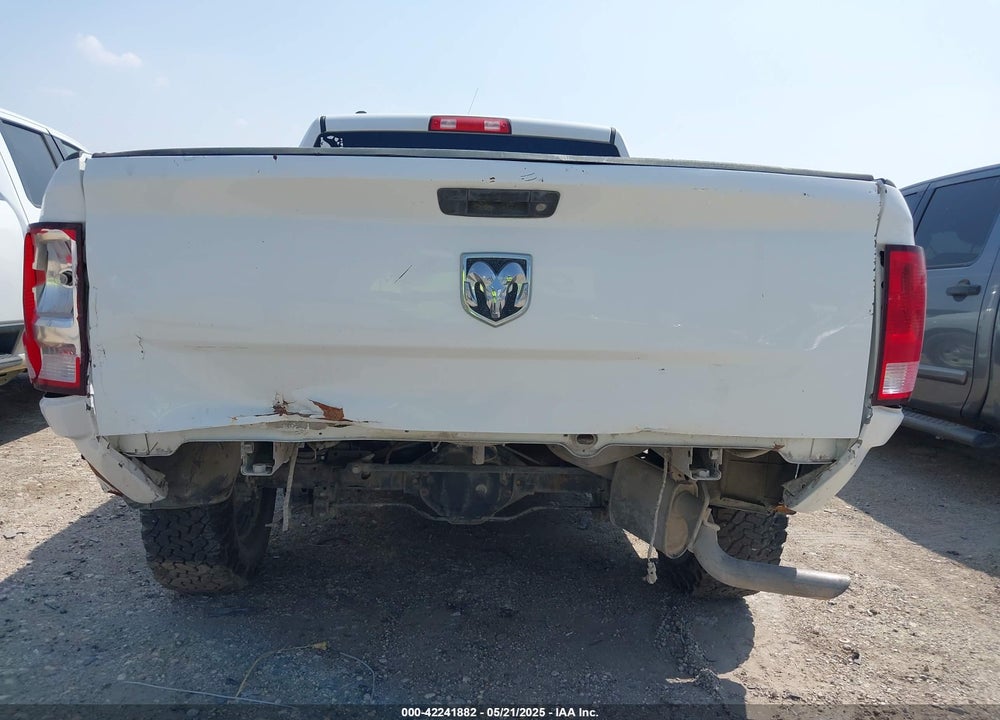 2017 RAM 1500 TRADESMAN 4X2 6'4 BOX VIN: 1C6RR6FT6HS542504