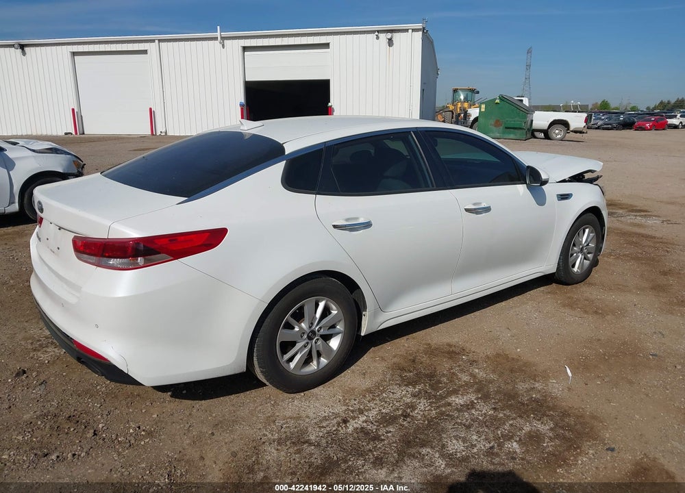 2018 KIA OPTIMA LX VIN: KNAGT4L36J5206153