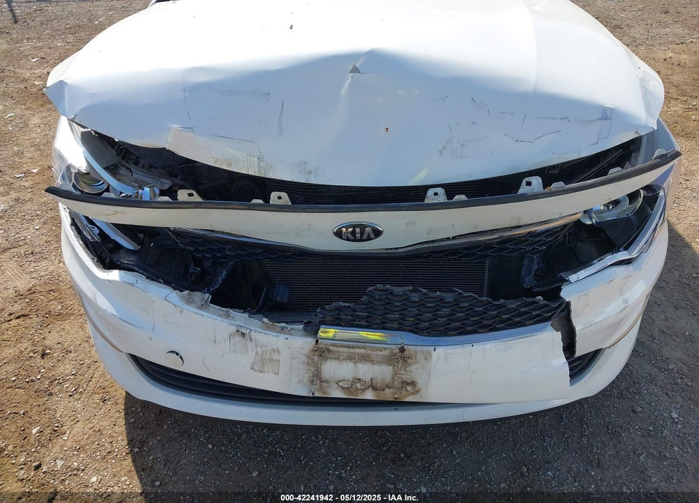 2018 KIA OPTIMA LX VIN: KNAGT4L36J5206153
