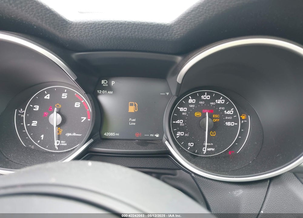 2023 ALFA ROMEO STELVIO TI AWD VIN: ZASPAKBN6P7D57689