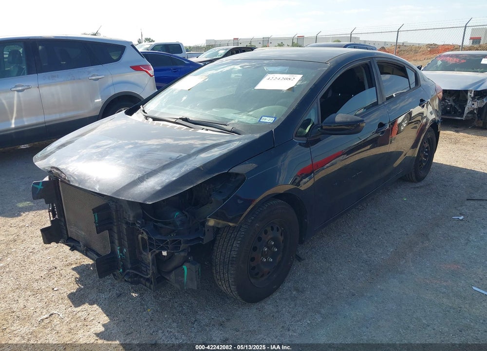2017 KIA FORTE VIN: 3KPFK4A79HE018538